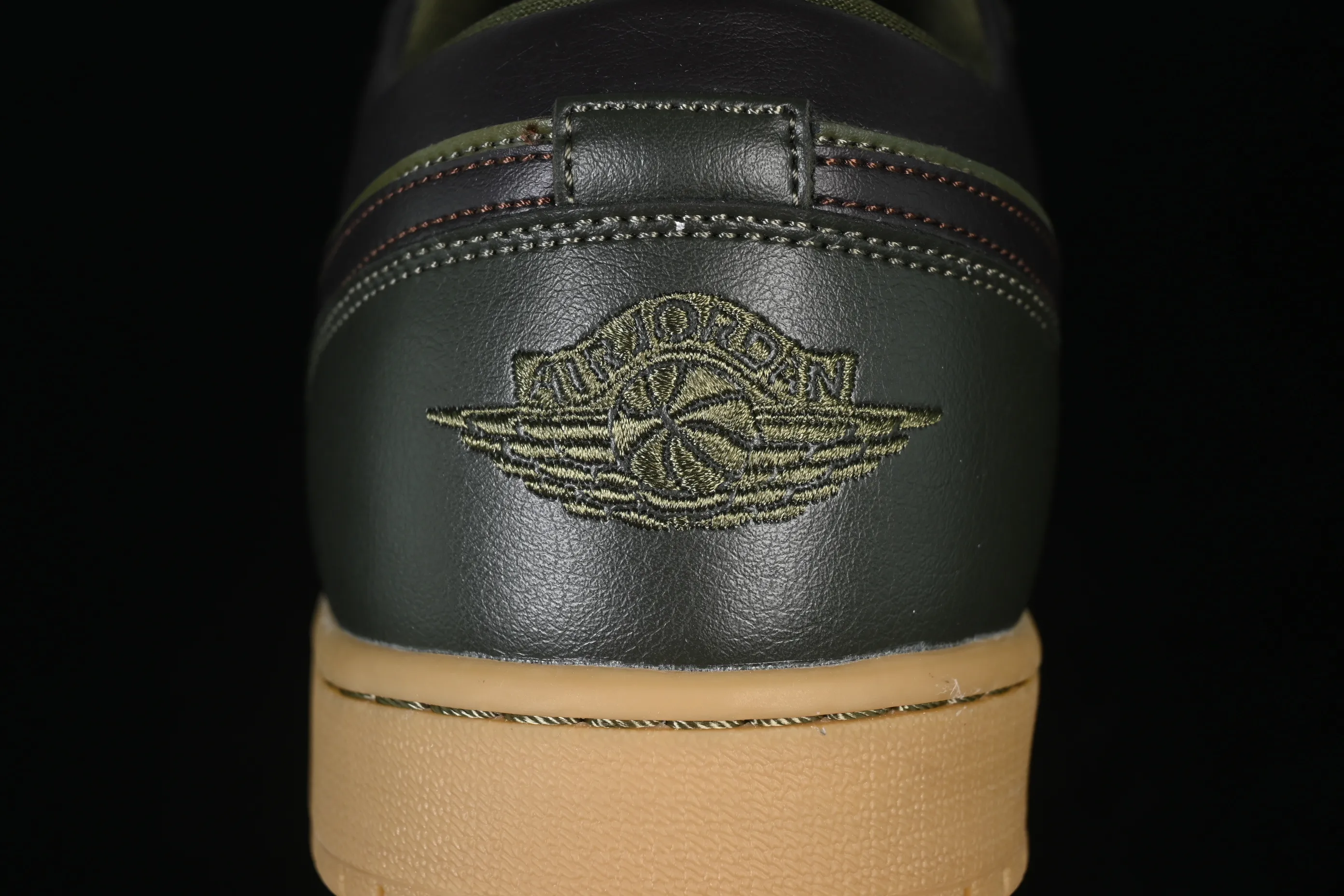 All categories Air Jordan Jordan series basketball shoes Air Jordan 1 Low Air Jordan 1 Low AJ1 Joe 1 seaweed green low-top cultural casual sneakers IR0840-325